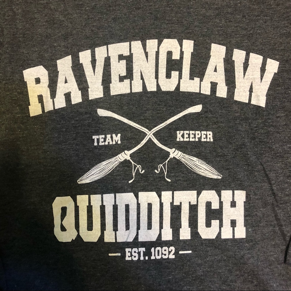 🧚🏽‍♀️3/$15 Ravenclaw Quidditch 3/4 Sleeve Top